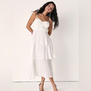 ⚫️ Lulus Cascading Crush White Tiered Bustier Midi Dress small